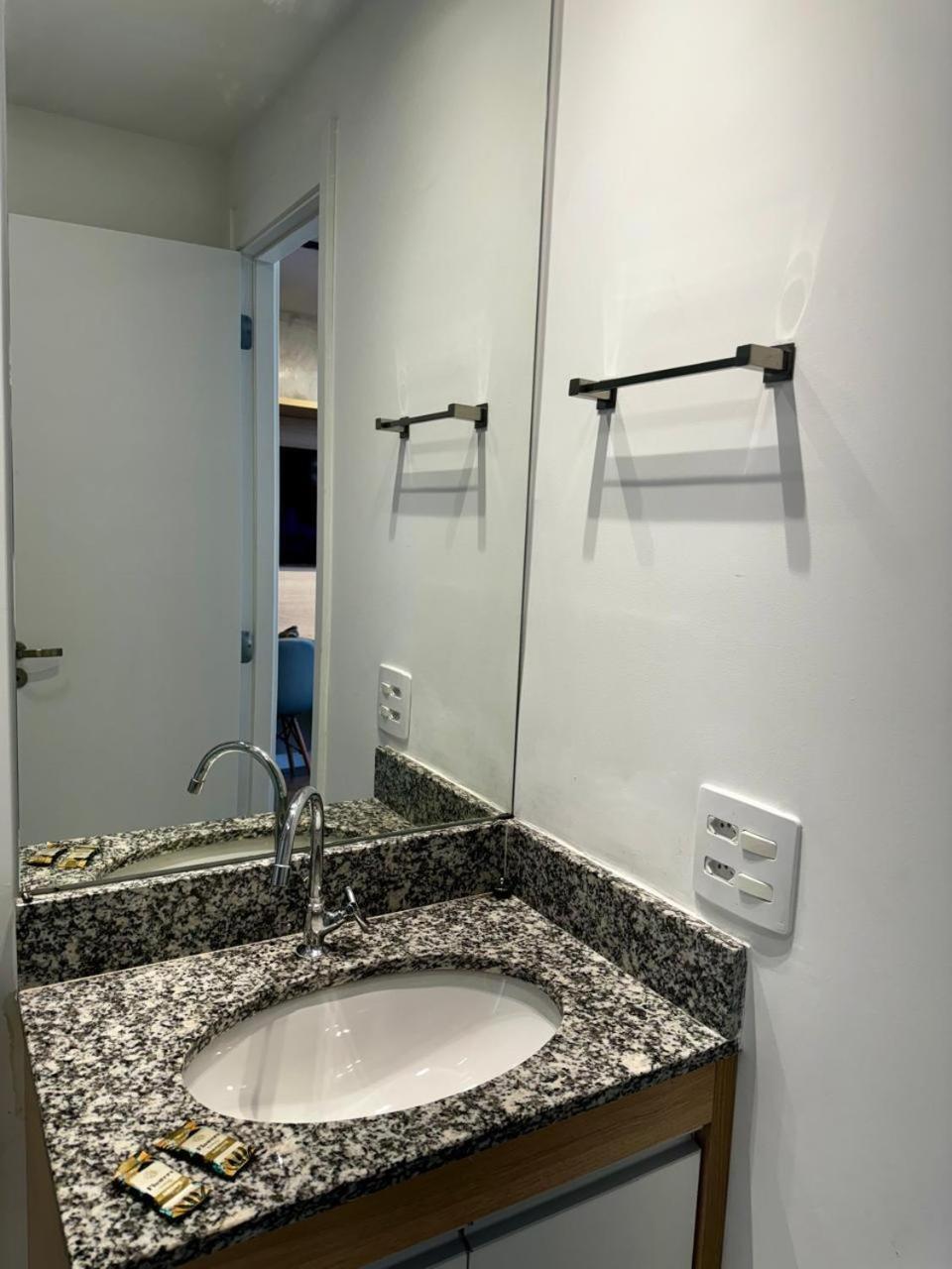 Charmoso Studio No Bras Com Piscina - Metro Bras Sao Paulo Bagian luar foto